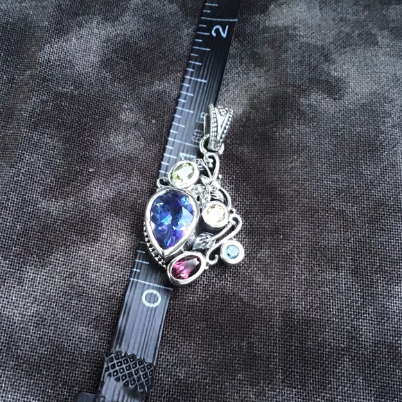 Blue petalite and multi gem floral, design artisan pendant in sterling silver - Picture 4 of 5